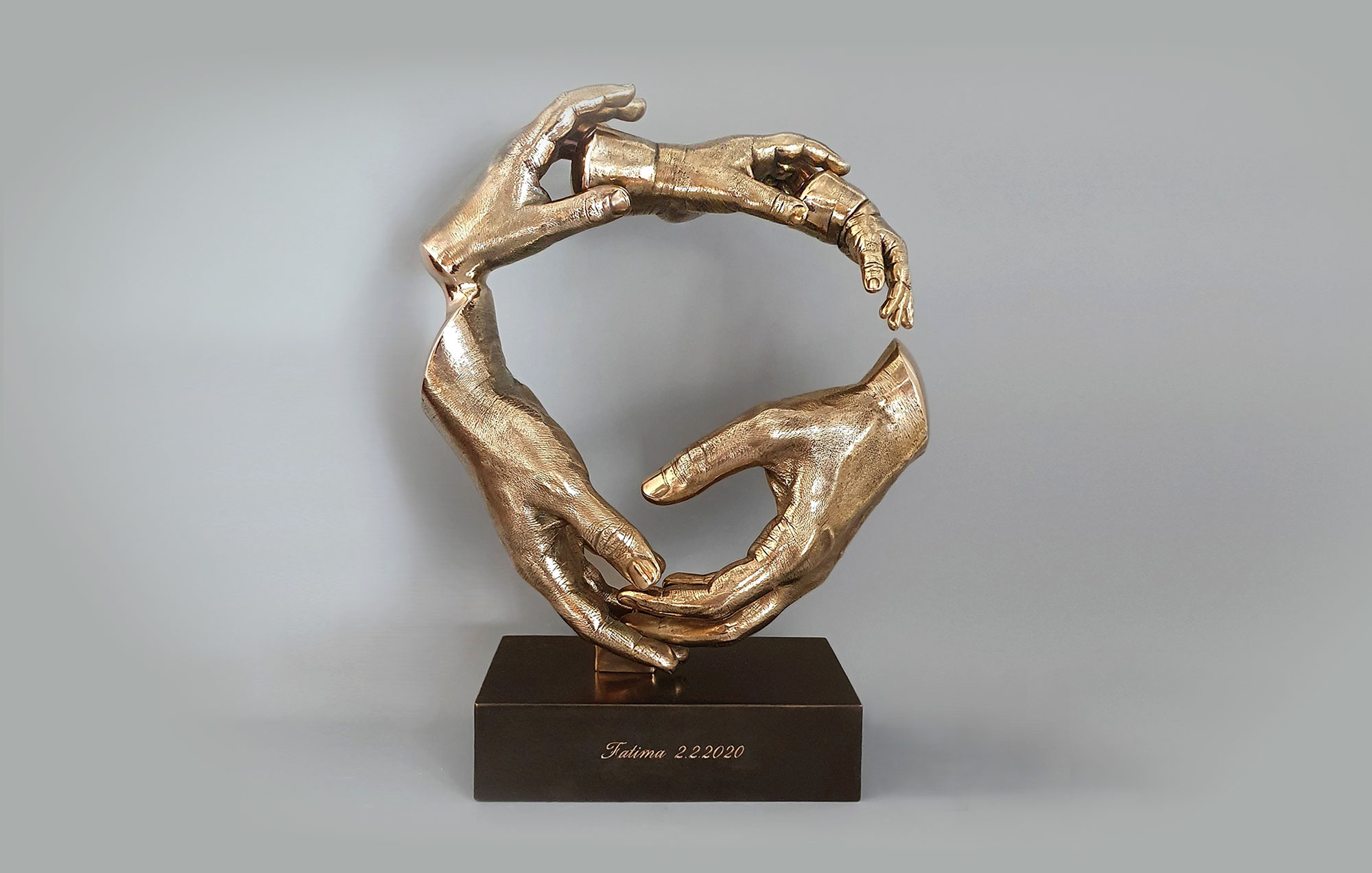 'Family Circle' In Bronze